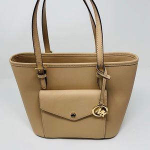MICHAEL KORS AUTHENTIC PURSE